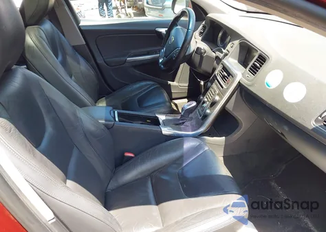 2013 Volvo S60 T5 from USA, damaged, VIN YV1612FHXD1215492